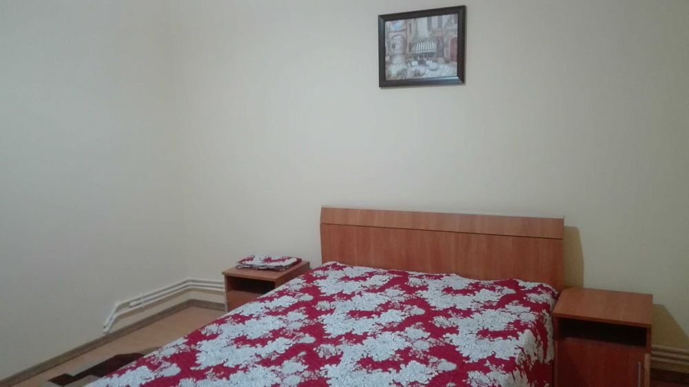 De închiriat apartament cu două camere