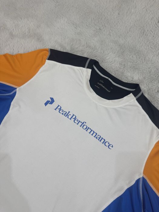 Мъжка блуза PEAK PERFORMANCE . Размер 2XL