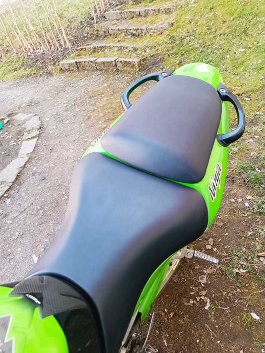 Kawasaki ninja 636 din 2002