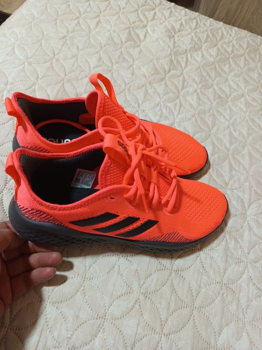 Маратонки Адидас