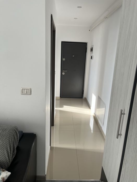Apartament cu o camera de inchiriat
