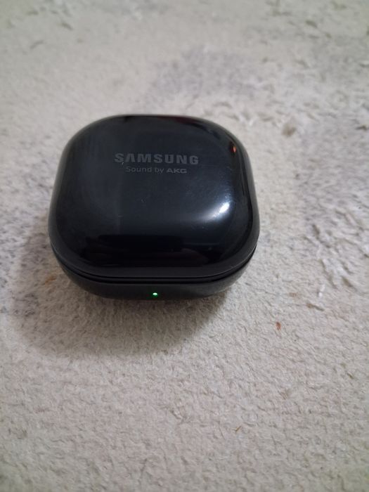 Продам наушники от самсунг