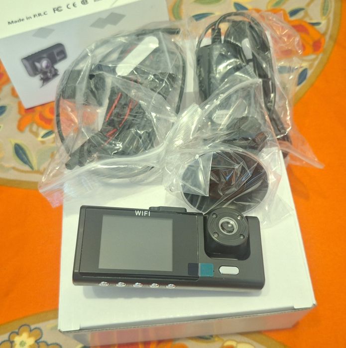 Cameră auto DVR 3 camere Față-Spate-Interior Full HD 1080P 140°