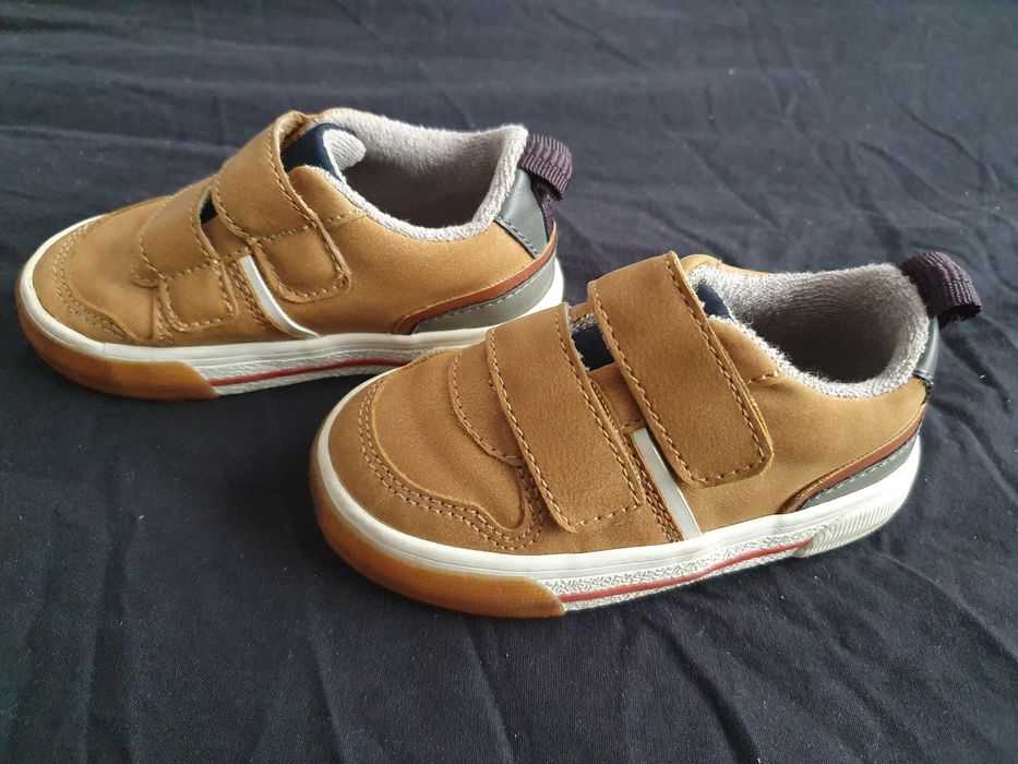 Adidasi copii Zara 20