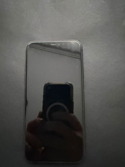 Vand IPhone 11 128GB