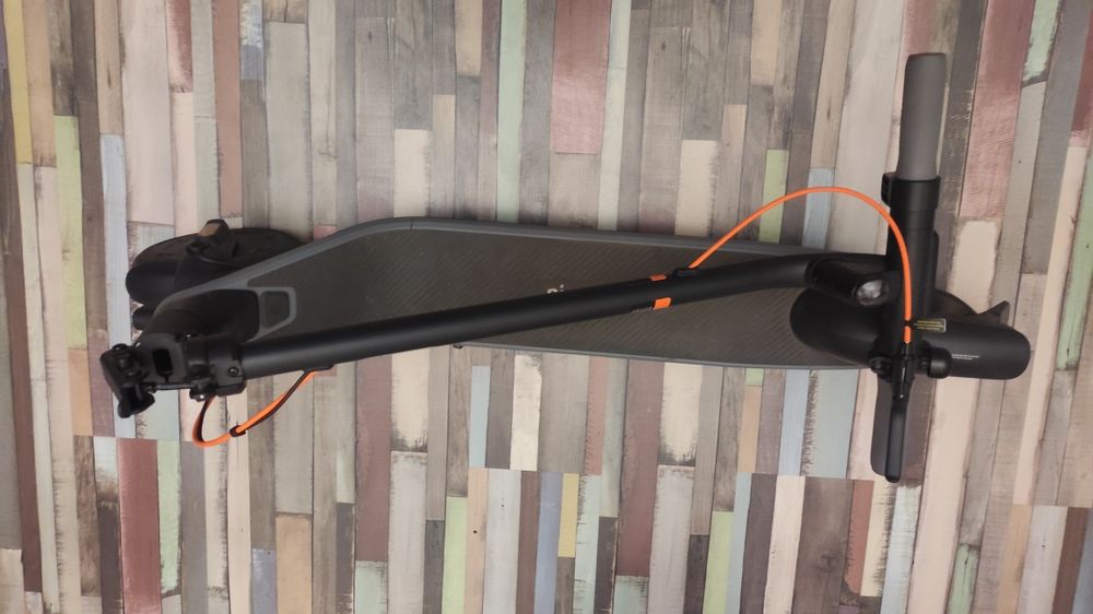 Электросамокат новый