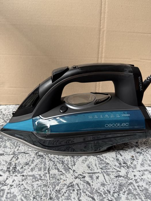 Парна ютия Cecotec Fast and Furious 6060