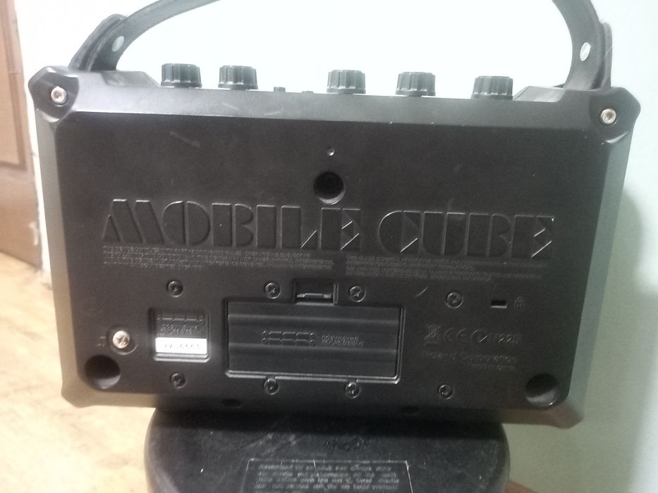 Комбо-усилитель.