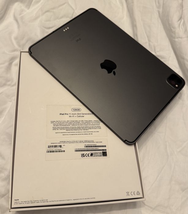 IPad Pro 11” 3gen Wi-Fi + Cellular Navodari • OLX.ro