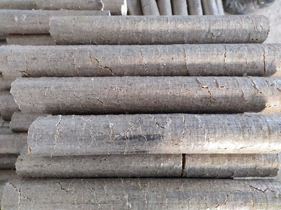 Presa brichete rumegus si paie Ucraina