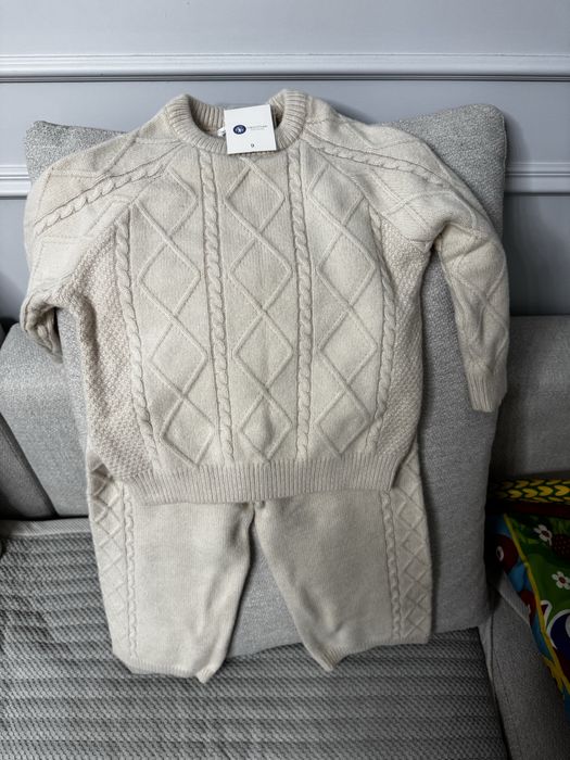 Детский костюм новый