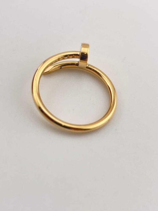 Кольцо Cartier Juste Un Clou