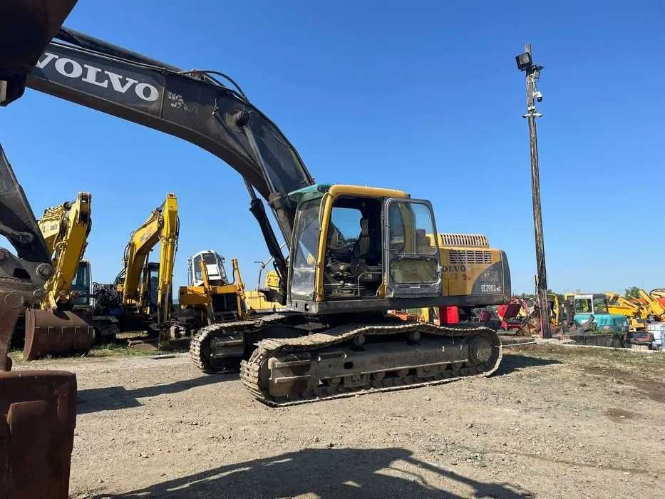 Dezmembrez excavator Volvo EC 290 - piese de schimb Volvo