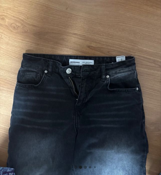 promotie doua perechi pantaloni 34-32 , baggy si evazati