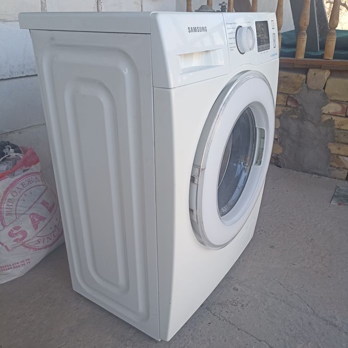 Samsung автомат кир ювиш машинаси сотилади.