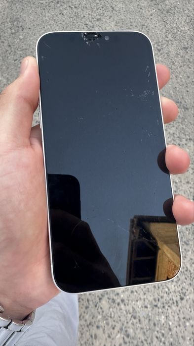 iPhone 12 white 128gb