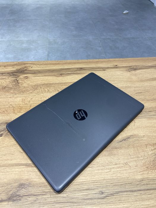 Офисный Ноутбук HP Pavilion 15
