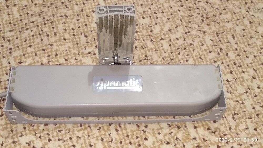 привод для окон теплицы