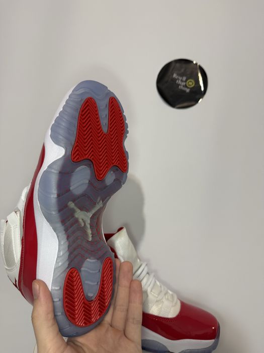 Adidasi Jordan 11 Red Cherry 40 Premium