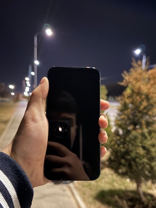 Айфон 13 с гарантия