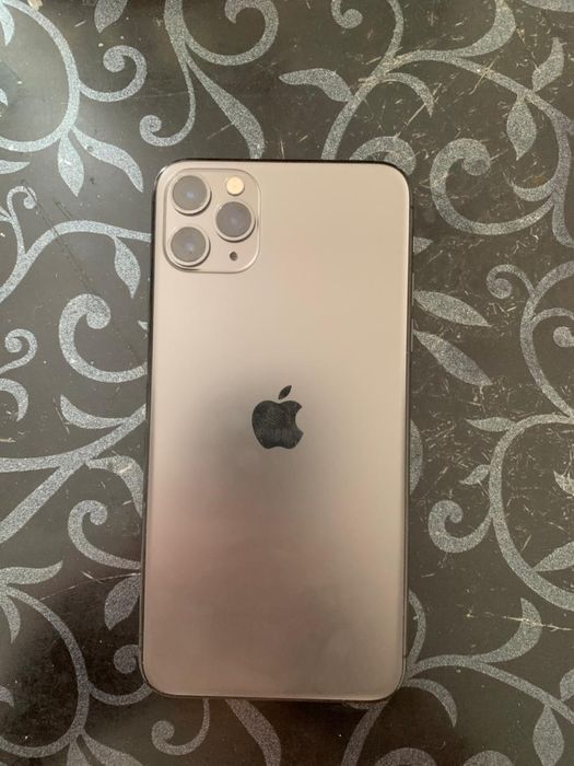 IPhone 11pro max 256гб
