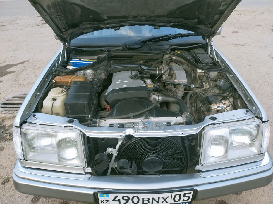 Мерседес 124 , объем 2.2