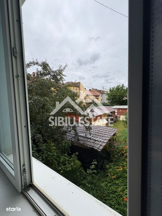 Apartament Primitor de Închiriat | Locație Premium, Piata Mare