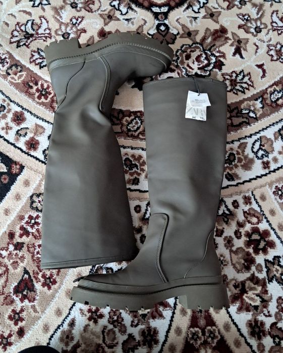 сапоги женские ZARA (модель челси)