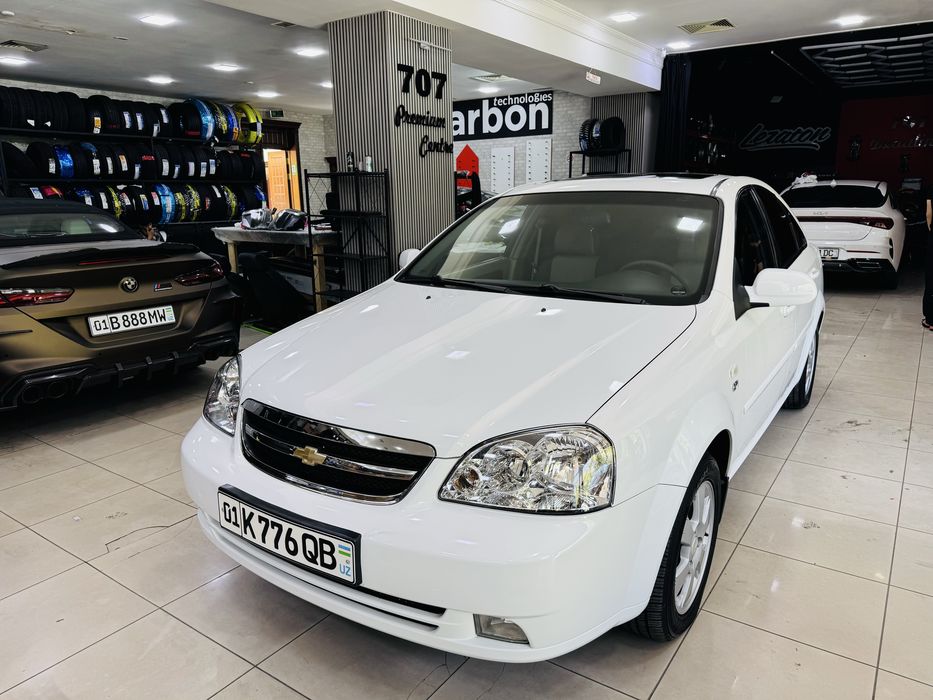 Lacetti 2011-Yil 3-poz 1 qo’l Moshina ideal xolatda
