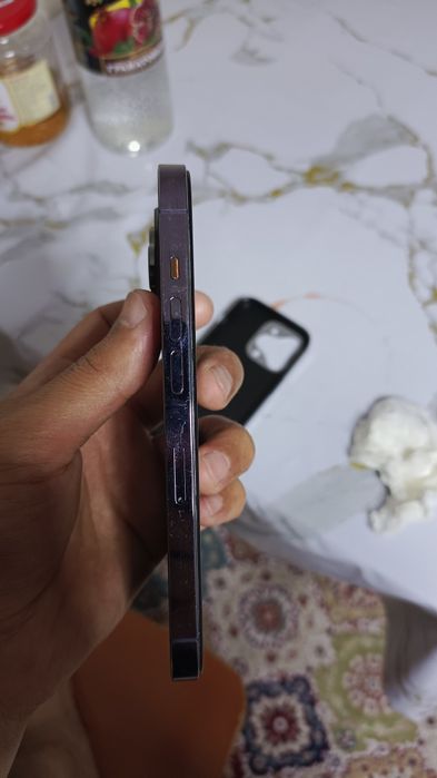 Продам iPhone 14 pro