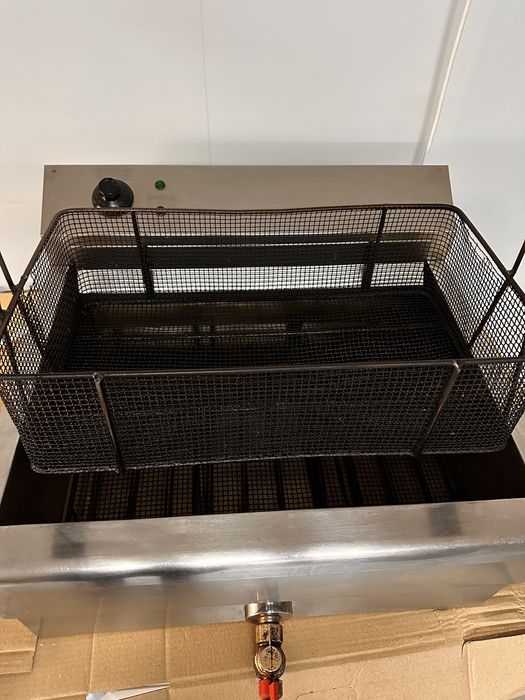 Friteuză profesională CombiSteel 30  – 6 kW – Olanda