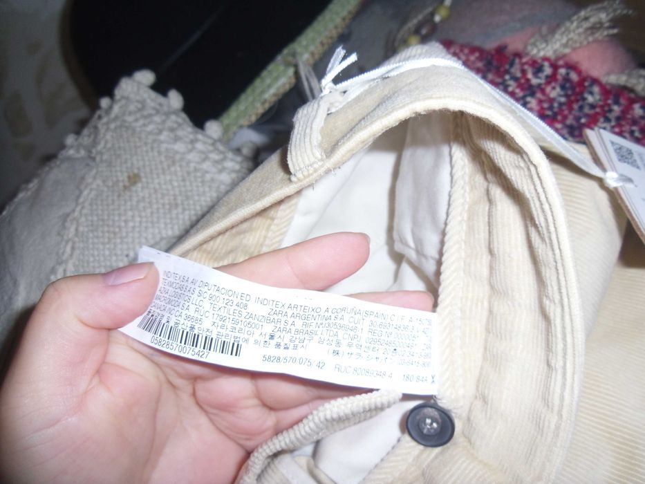 Pantaloni dama ,noi cu eticheta