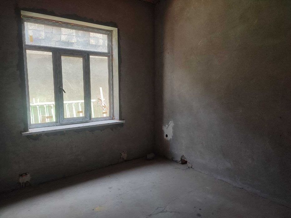 Дом 5 комнат на участке 5 соток Тузель-1