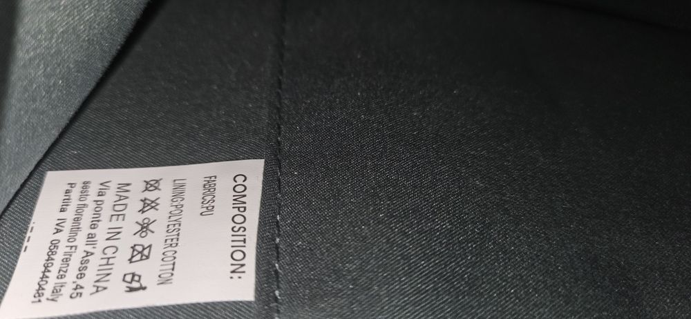 Poșetă corai ,nouă