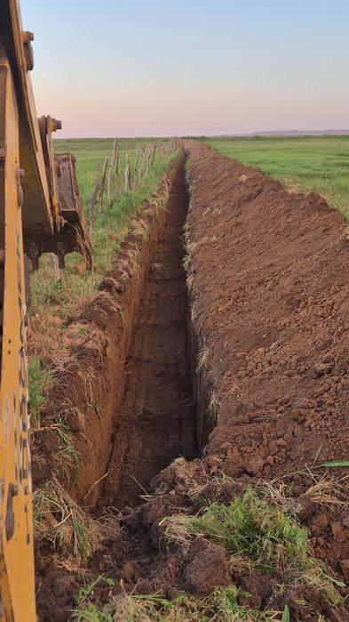 Услуги эксковатора погрузчика 3/1