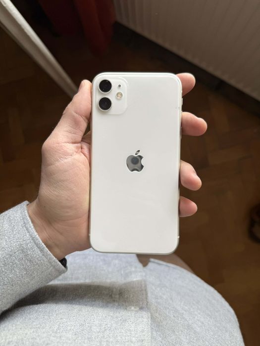 iPhone 11 128gb alb in condiție perfecta