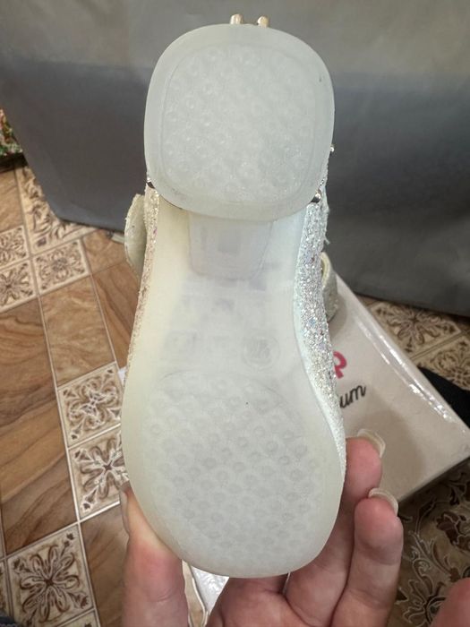 Туфли детские новые