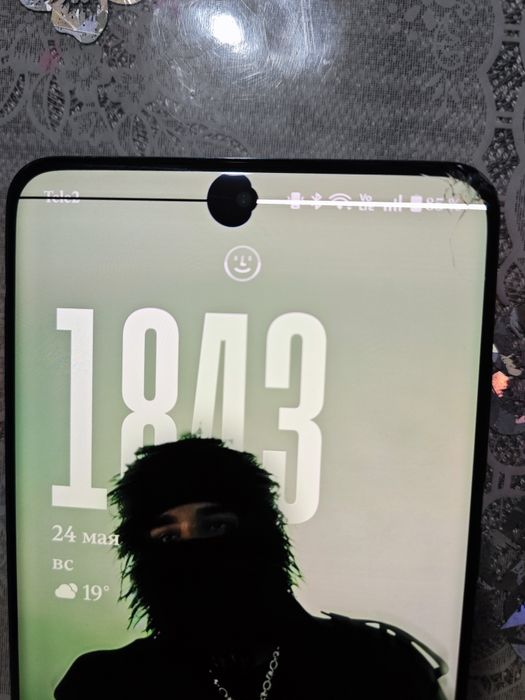Oneplus 13 в хорошем состоянии