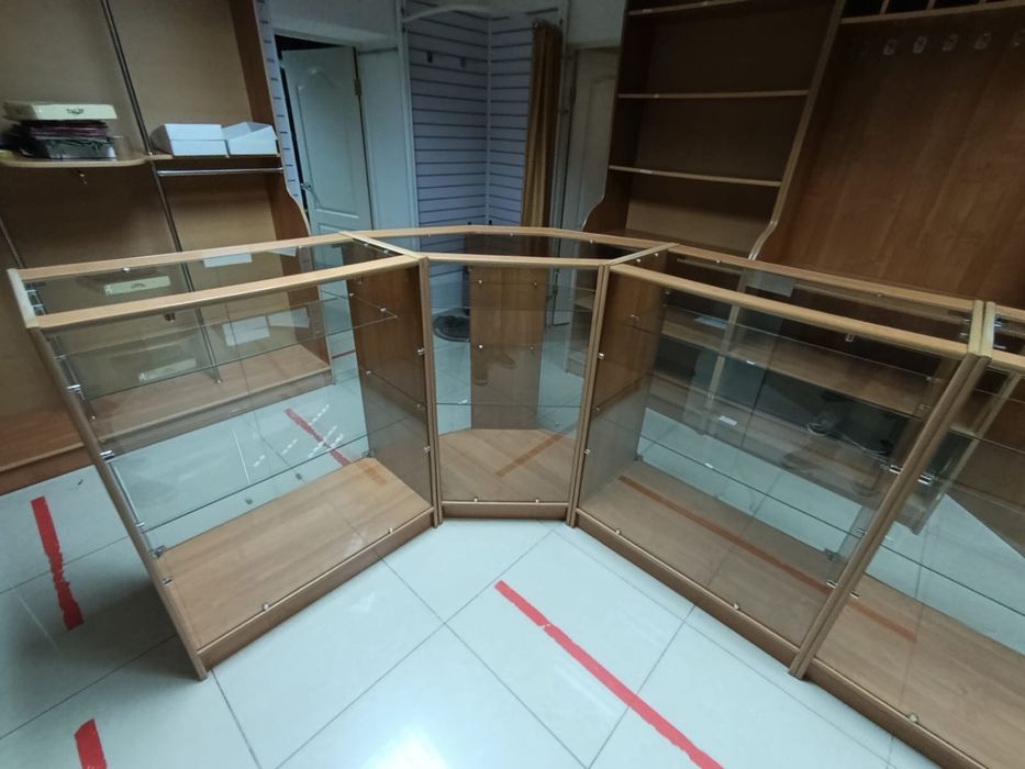 Продам шкафы в отличном состояние