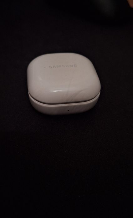 Samsung Galaxy Buds 2 (Оригинал) / Кейс + Наушники