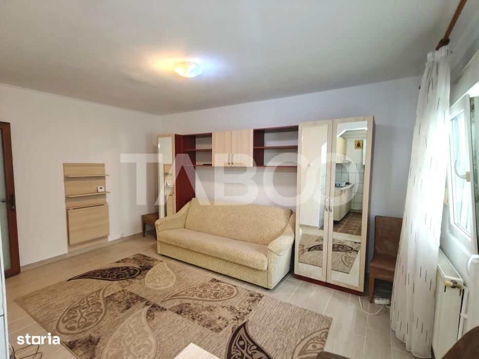 Garsoniera cu balcon la etajul 1 - mobilata si ultilata - OMV Milea — fotografia 1