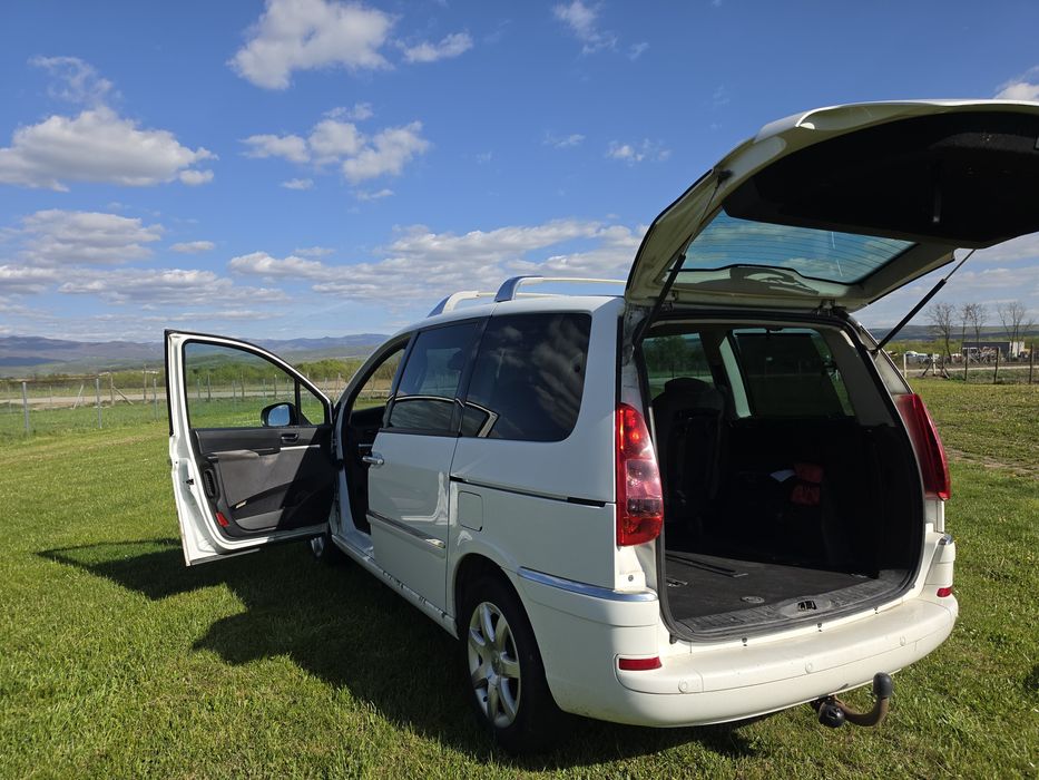 Peugeot 807 / An 2013  /  136CP /  Diesel, stare bună de funcționare acte la zi.