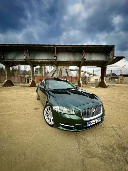 Jaguar XJ