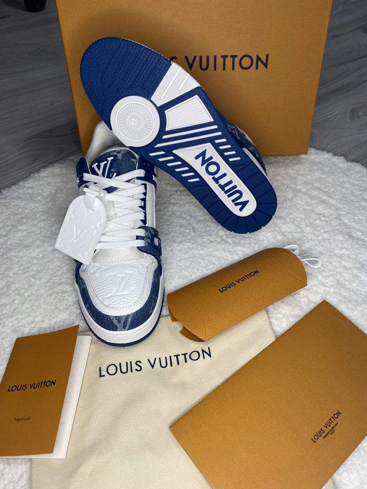 Ghete Louis Vuitton Calarasi •