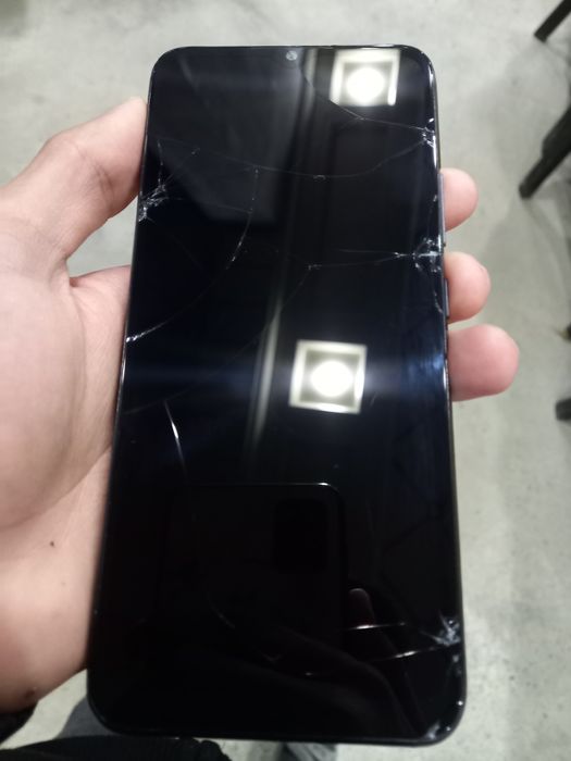 Realme c21y 64Gb