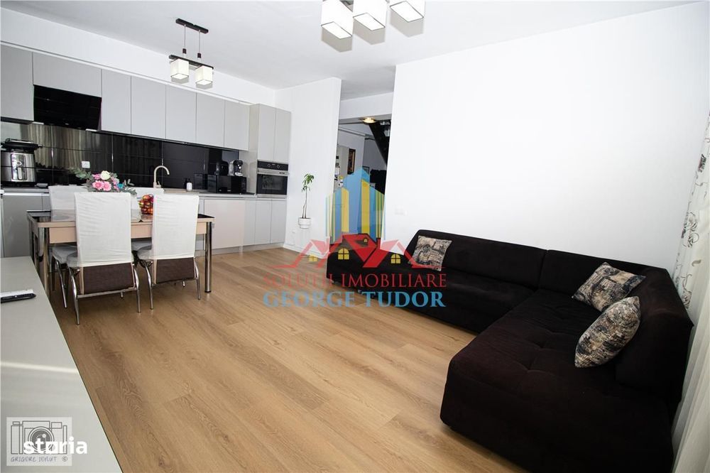 Apartament 95 mp, 2 camere + mansarda,  Str. Tineretului Nr 66,  Chiaj