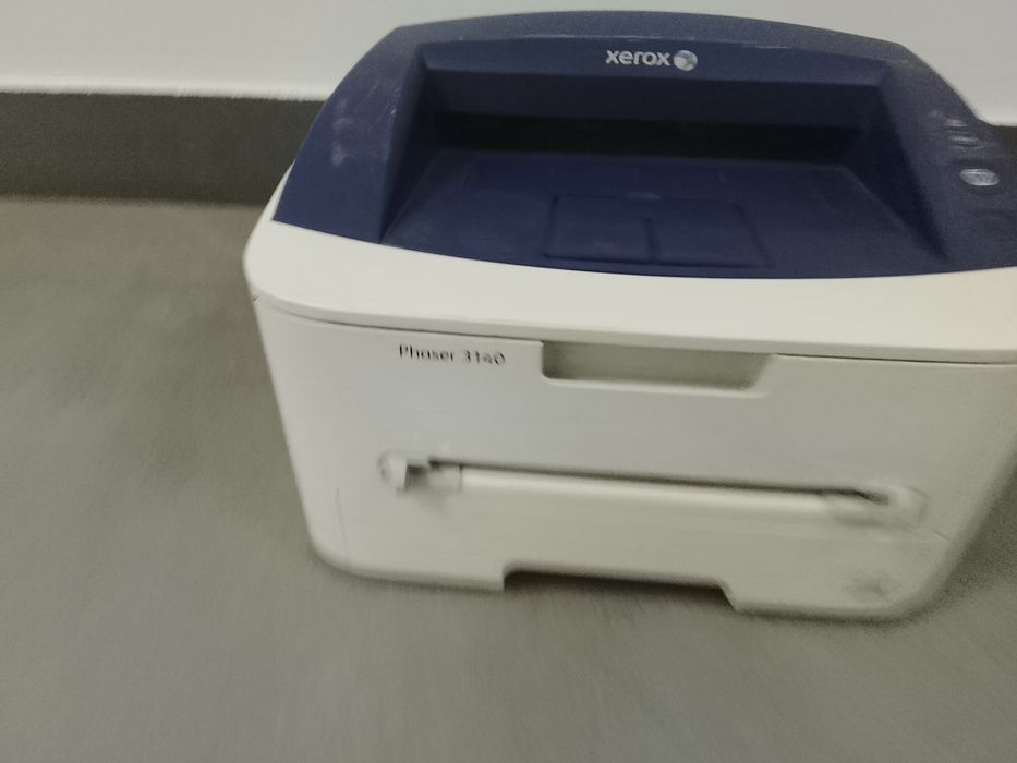 Продам принтер xerox