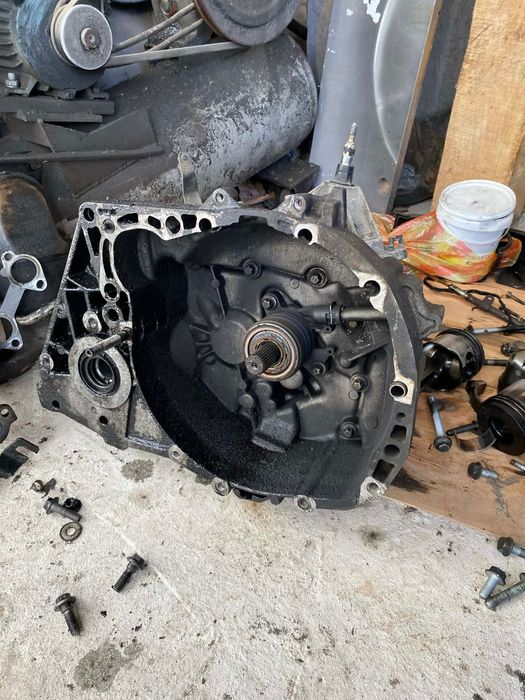 Продавам части за Нисан Микра, 1.5 DCI, К12