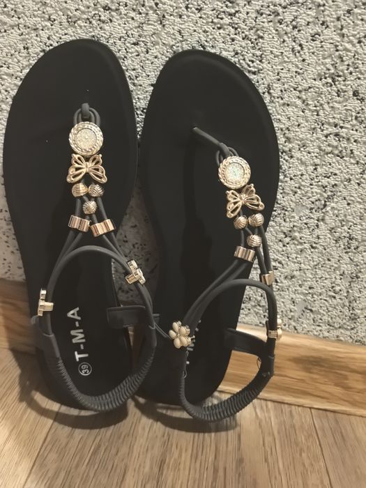 Продам летние сандали