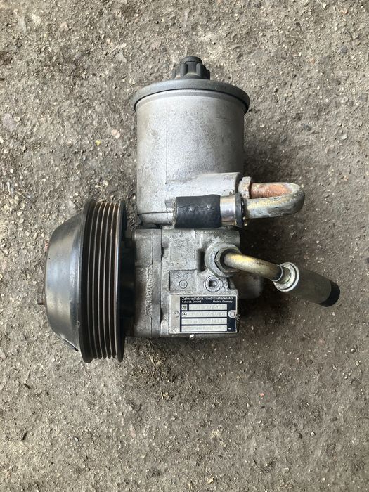 Гур двигатель м104  мерседес w140 w124